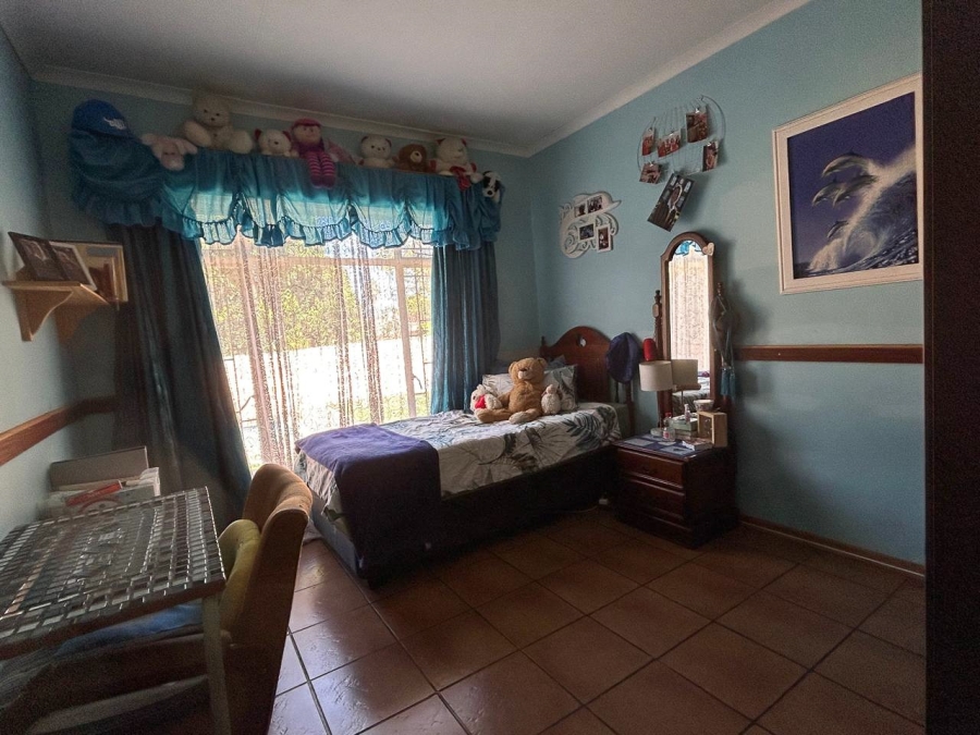 3 Bedroom Property for Sale in Kannoniers Park North West